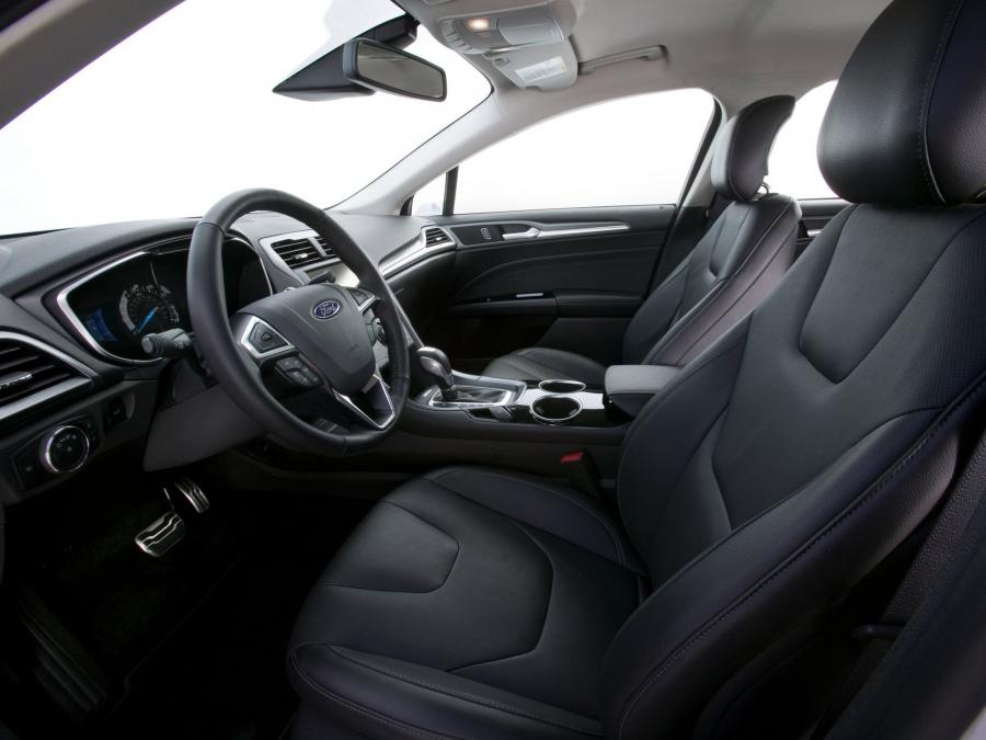  Ford Fusion 2013 года  (US) (фото 45 из 202)